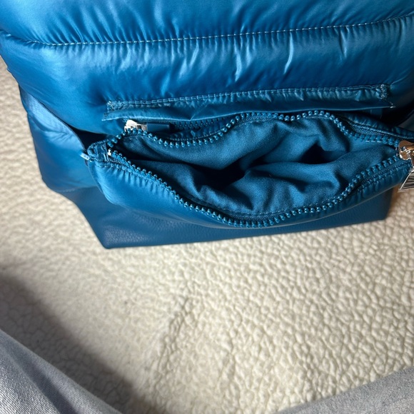 Laundry by Shelli Segal Puffer Backpack - Picture 4 of 10